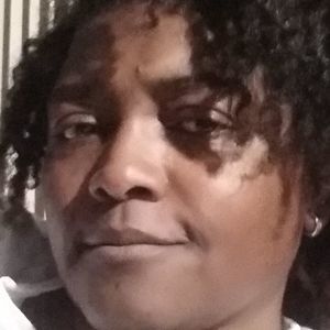 Meet your Posher, Tomeka